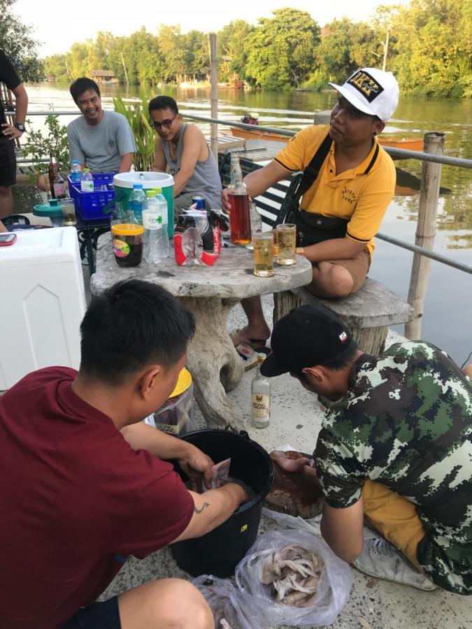 Baan Bon Resort Bang Tabun 펫차부리 외부 사진